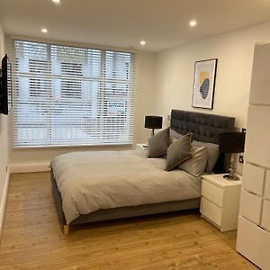 Luxury 2-Bedroom Apartment In The Heart Of Manchester City Centre