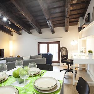Appartement de Luxe à 1 Chambre à Coucher