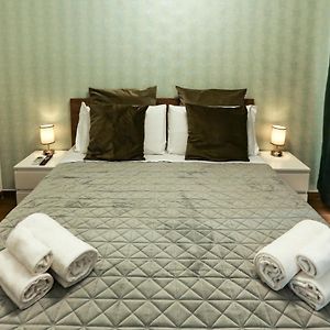 Appartement à 2 Chambres à Coucher