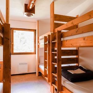 Private 6 Bed Dormitory Room Room