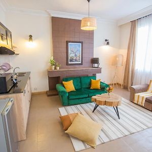 Appartement à 2 Chambres à Coucher