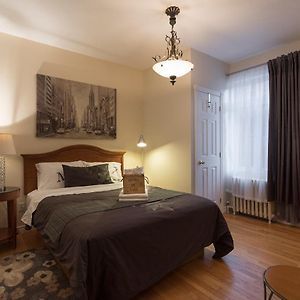 Chambre Standarde Lit Queen-Size