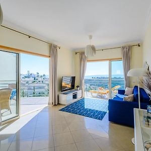 Bnb Homes Ocean View Apartment With 3 Spacious Terraces, 2 Swimming Pools & Tennis Court