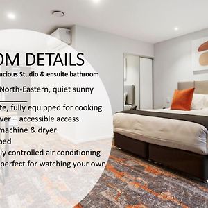 Appartement Studio Accessible aux Personnes à Mobilité Réduite