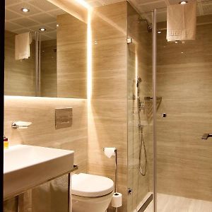 Chambre Standarde Lit King-Size