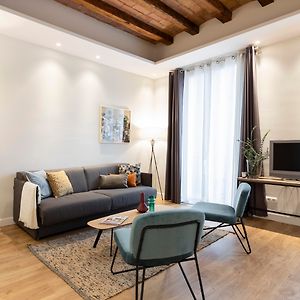 Appartement à 3 Chambres à Coucher