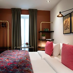 Chambre Adjacente