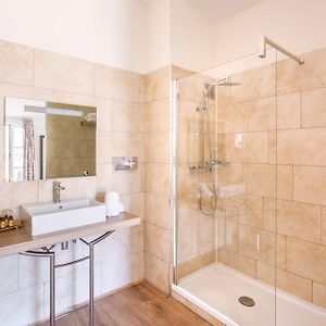 Chambre Classique Lit Queen-Size