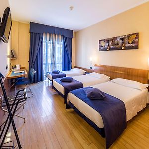 Chambre Standarde Triple