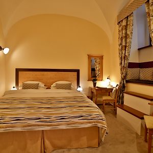 Chambre Standarde Lit Queen-Size