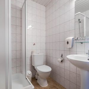Private Bathroom Single Room