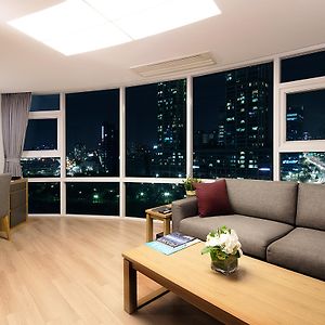 Appartement Super de Luxe à 2 Chambres à Coucher