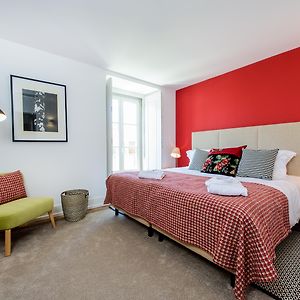 Appartement à 2 Chambres à Coucher