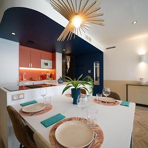 Appartement à 2 Chambres à Coucher