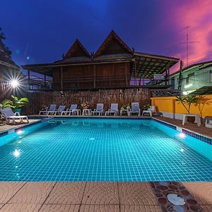 Mandarin Lodge By Victor