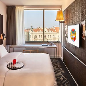 Chambre Moyenne Lit King-Size