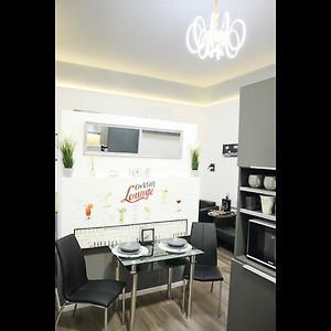 Your Lovely Home In The Heart Of Budapest