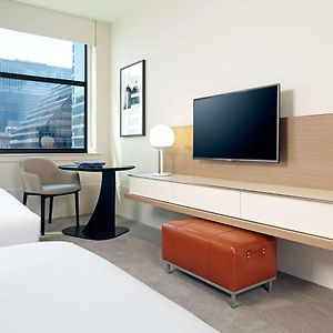 Chambre Lit Queen-Size aux Étages Supérieurs