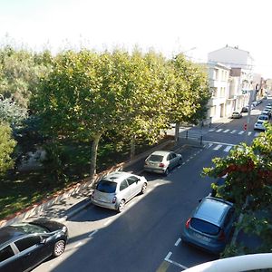 Appartement à 3 Chambres à Coucher