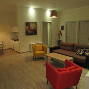 Appartement Familial à 2 Chambres à Coucher