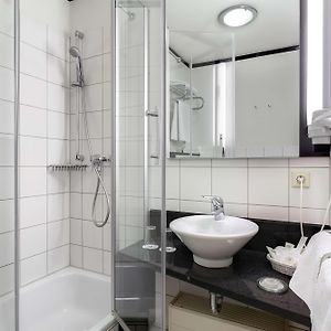 Chambre Standarde Lit Queen-Size