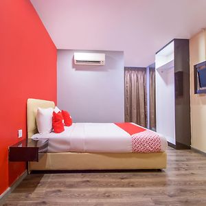 Chambre Standarde Lit Queen-Size