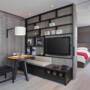 Suite à 1 Chambre à Coucher Lit King-Size