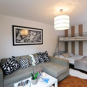 Apartment Trnovo Center