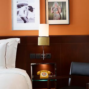 Chambre Confortable Lit King-Size