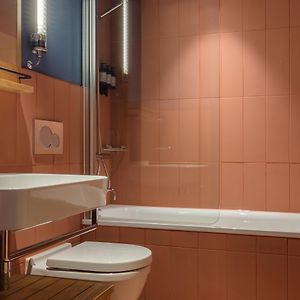 Suite à 2 Chambres à Coucher