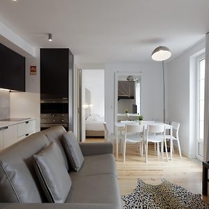 Appartement à 2 Chambres à Coucher