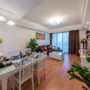 Appartement à 2 Chambres à Coucher