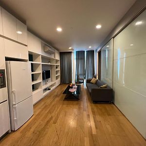Appartement à 2 Chambres à Coucher