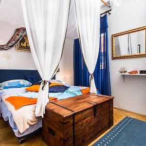 Appartement à 3 Chambres à Coucher