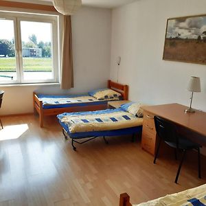 Appartement à 2 Chambres à Coucher