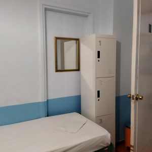 Dormitory Room Mixed
