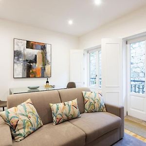 Sweet Porto Downtown Loft With Balcony