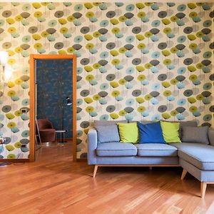 Colored And Spacious Flat Close To Navigli By Easylife
