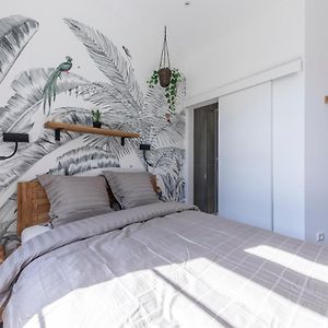 Chambre privative neuve quartier gare Luxembourg