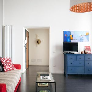 Apt Ballaro House