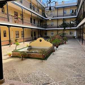 Apartamento En Calle Rocio-Triana