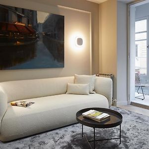 Appartement à 2 Chambres à Coucher