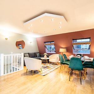 Appartement à 3 Chambres à Coucher