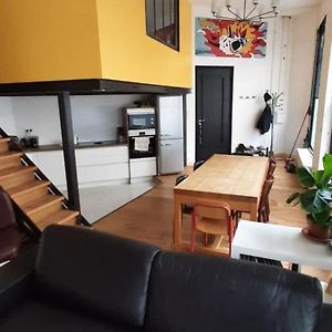 Appartement à 3 Chambres à Coucher