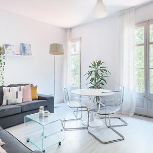 Appartement à 3 Chambres à Coucher