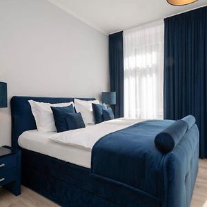Appartement à 2 Chambres à Coucher