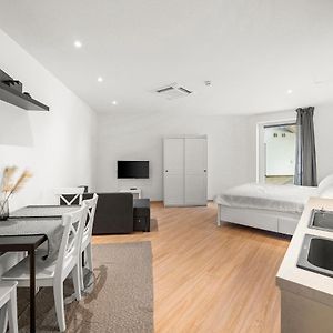 Boutique Space #4o5 (The Champions Suite)