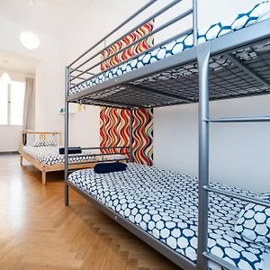 Bright, Spacious Apartment In The Historic Centre