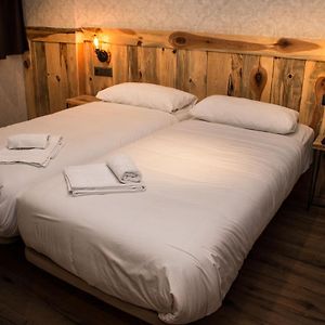 Private Bathroom Twin Room