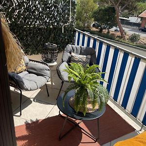 Terrasse plein sud au calme, deux chambres doubles